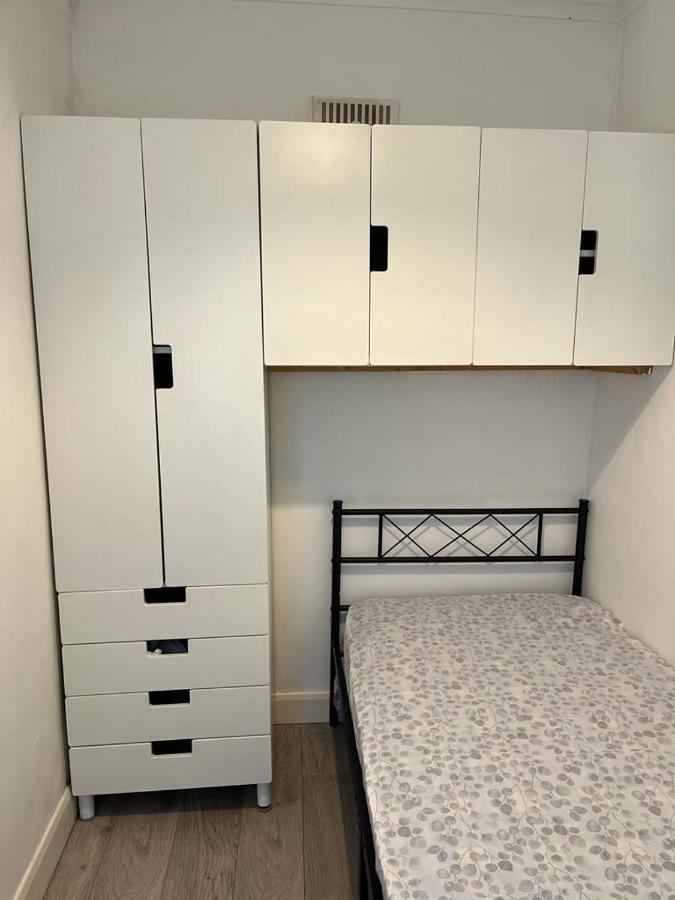 Genuine Habitación en casa particular Londres