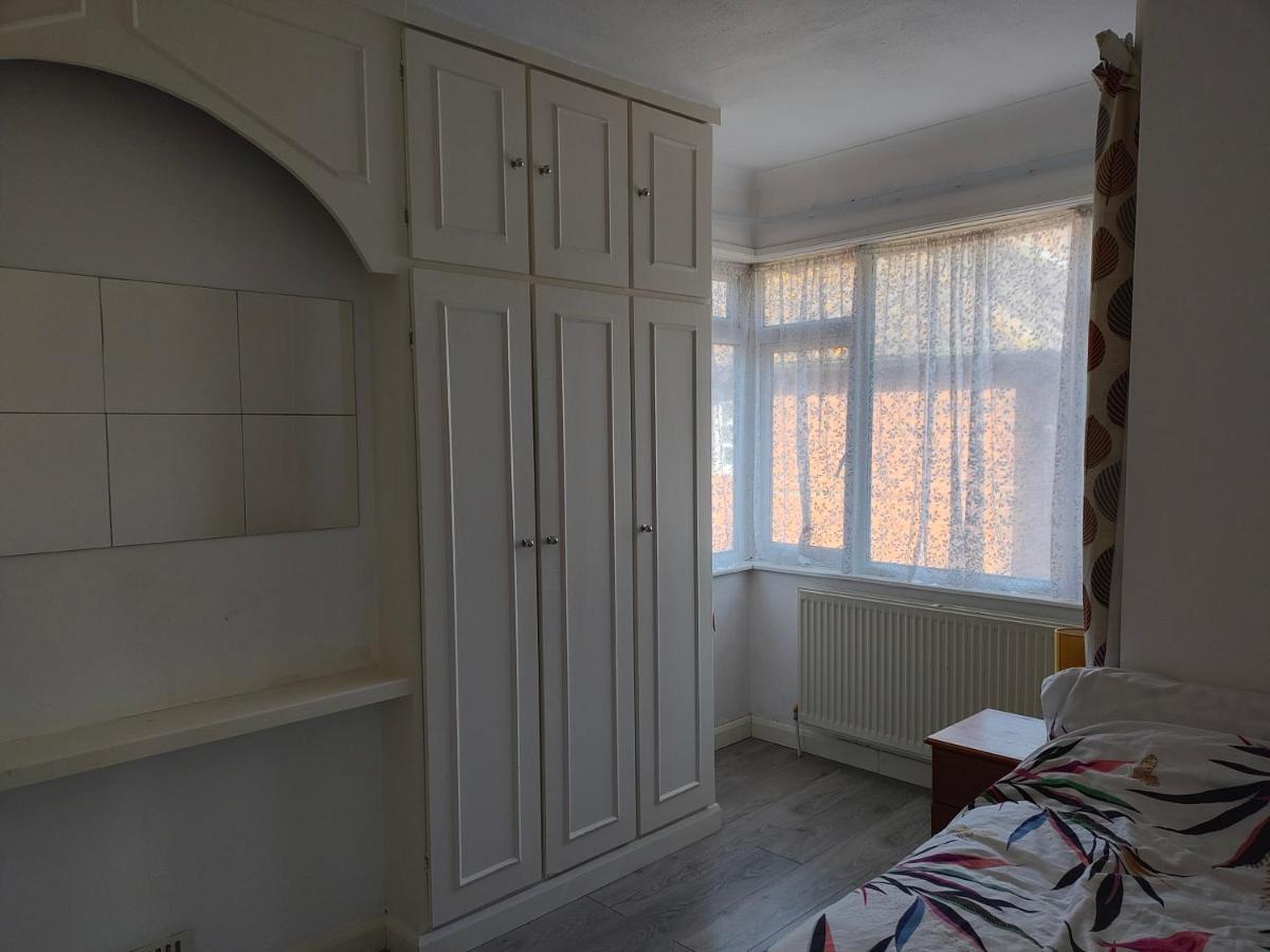 Please Cancel Your Bookings Séjour chez l'habitant *